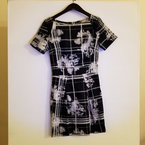 French Connection Black Print Dress Size 0/sm